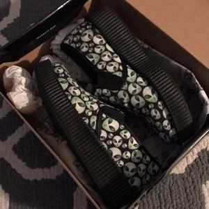 T.U.K.Vegan Alien Slip On (Web Exclusive) Creepers